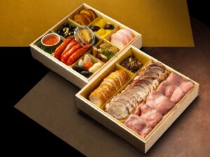 尾島商店のおせち 木箱 2026年 濱吟焼豚や国産牛料理入り 二段重